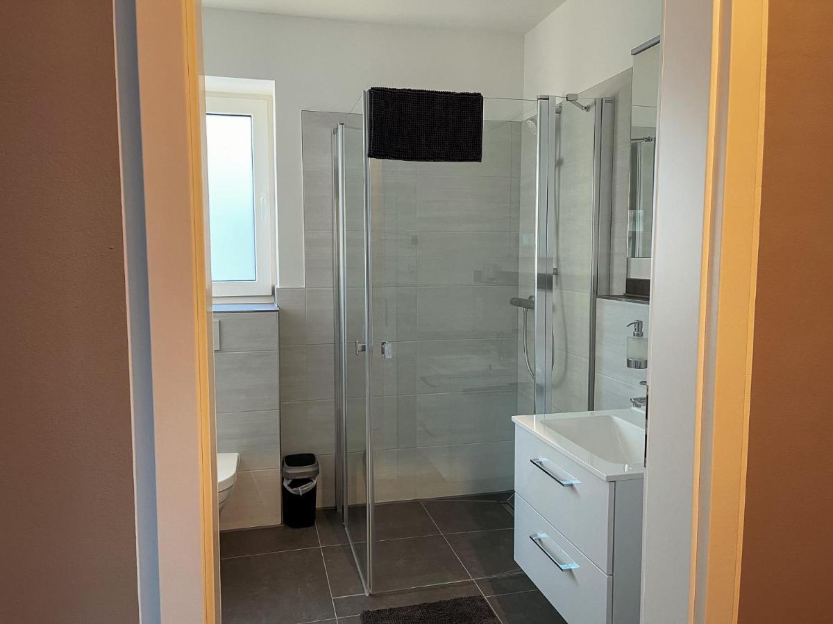 Apartment Prinzessin Eloise - Zimmerprinzen Олденбург Екстериор снимка